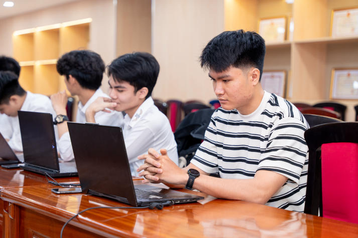 [Video] ​AI Challenge 2025 - Các kỹ sư tương lai "trình làng" những giải pháp AI cho địa lý số 62