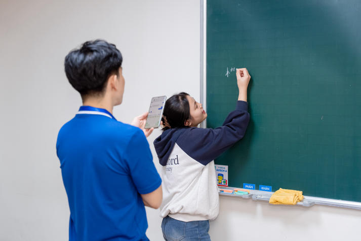 Buổi sinh hoạt CLB Huading Khoa Trung Quốc học: Sôi nổi, gắn kết, sáng tạo 82