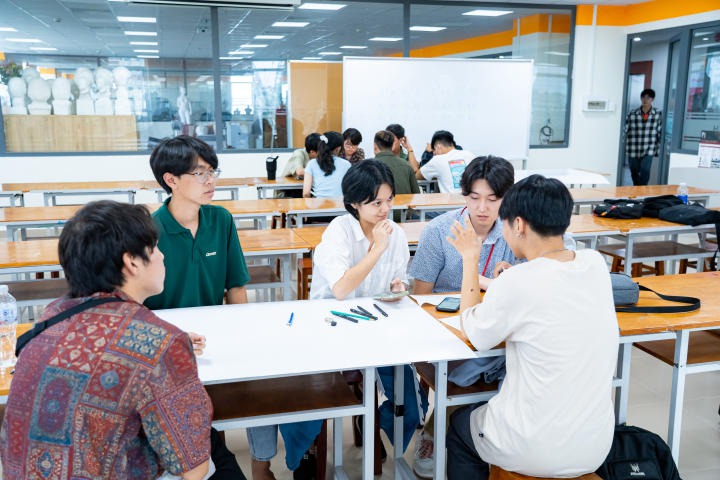 Sinh viên Khoa Kiến trúc - Mỹ thuật HUTECH giao lưu cùng sinh viên Đại học Shiga (Nhật bản) 112