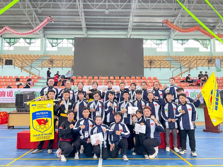 Tân sinh viên HUTECH bùng cháy đam mê cùng loạt câu lạc bộ thể thao 123