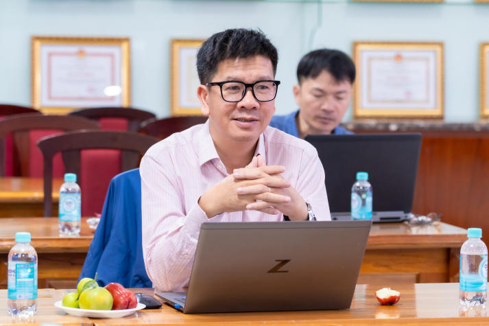 Khoa Tài chính - Thương mại thảo luận triển khai học phần Dự án doanh nghiệp cho khóa 2022 47