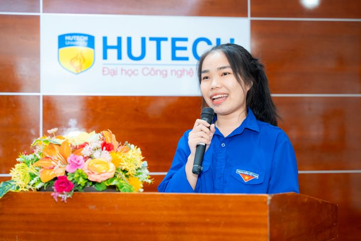 Tự tin, chủ động: Tân sinh viên Khoa Trung Quốc học sẵn sàng cho hành trình mới 57