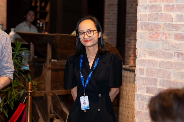 Học kể câu chuyện thương hiệu từ di sản: Sinh viên HUTECH trải nghiệm thực tế tại Gốm sứ Minh Long 133