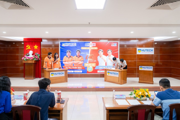 Kịch tính vòng Chung kết VJIT Skill Up 2025 với nhiều tranh biện sắc sảo 30