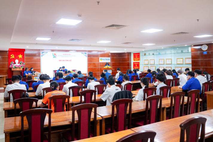 Tuổi trẻ Khoa Quản trị kinh doanh: Nhiệt huyết, sáng tạo trong nhiệm kỳ mới 21