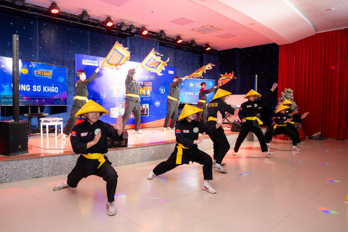 Vòng Sơ khảo HUTECH’s Got Talent 2026: Nhiều tiết mục tự sáng tác, vé Vàng lộ diện và dàn thí sinh tài năng 33