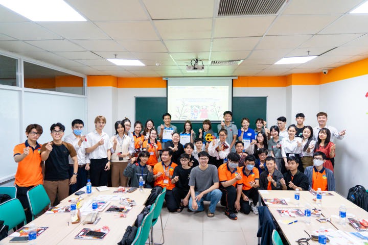 Sinh viên VJIT tìm hiểu văn hóa và kỹ năng làm việc trong môi trường Nhật Bản cùng Hiệp hội Doanh nghiệp Nhật Bản 97