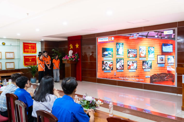 Hành trình lan tỏa ánh sáng tư tưởng Hồ Chí Minh của sinh viên Khoa Marketing - Kinh doanh quốc tế 55