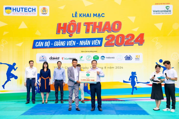 [Video] Sôi sục nhiệt huyết thể thao, tràn đầy tinh thần vui khỏe tại khai mạc Hội thao CB-GV-NV HUTECH năm 2024 94