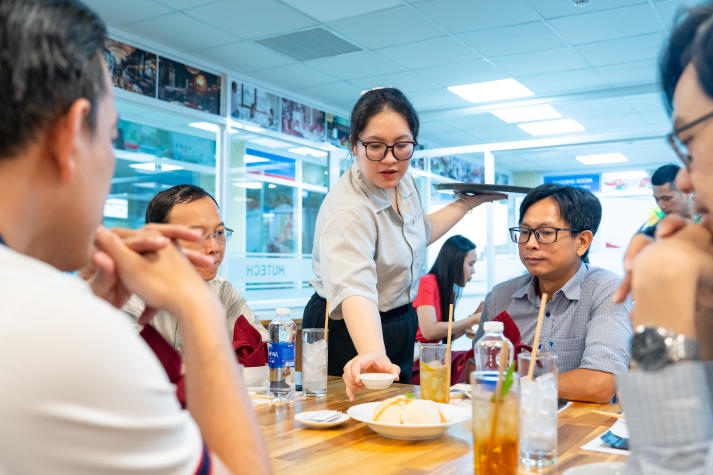 Nhà hàng SEN: Dấu ấn đồ án tốt nghiệp giàu bản sắc Á của sinh viên HUTECH 51