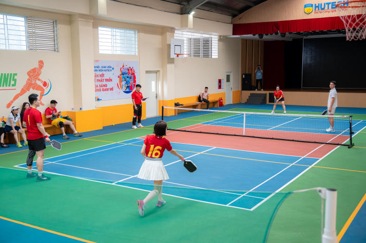 [Hội thao CB-GV-NV HUTECH 2025]: Bùng nổ Pickleball mùa đầu tiên với chiến thắng thuộc về TT.GDCT-QP - TT.GDTC 33
