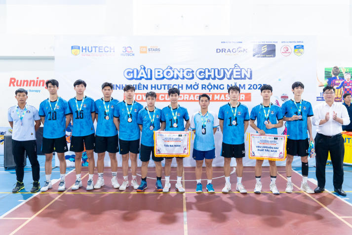 Đội tuyển nữ HUTECH và nam Sư phạm Kỹ thuật lên ngôi vô địch Giải Bóng chuyền CUP DRAGON MASTER 2025 343