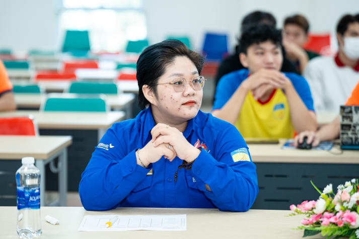 Sinh viên Viện Kỹ thuật HUTECH so tài kiến thức về tư tưởng Hồ Chí Minh 30