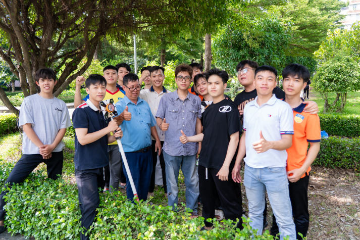Sinh viên Kỹ thuật xây dựng rèn kỹ năng khảo sát thực địa tại X-Survey 2026 58