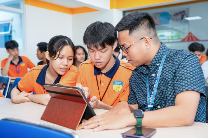 HUTECH - SLSU mở “phòng học quốc tế” về marketing, kinh doanh và chuyển đổi số 22