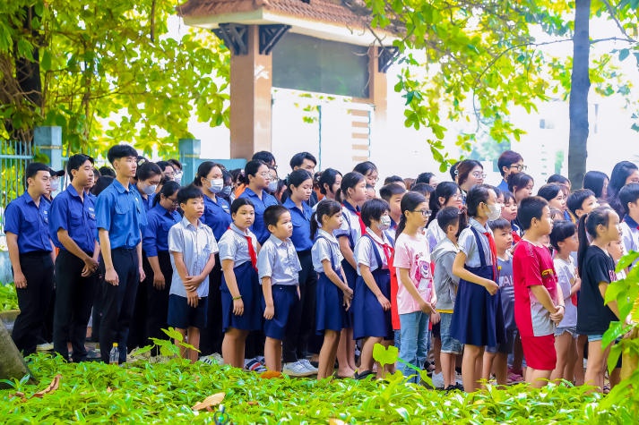 CLB Nhiếp ảnh và CLB Tình nguyện cộng đồng chung tay mang “Mùa hè yêu thương” đến với các em nhỏ 34