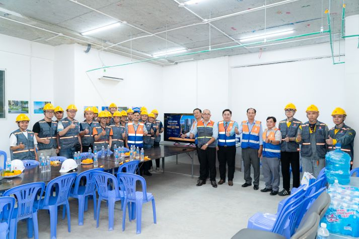 Sinh viên Khoa Xây dựng học nghề từ thực tế công trình 79