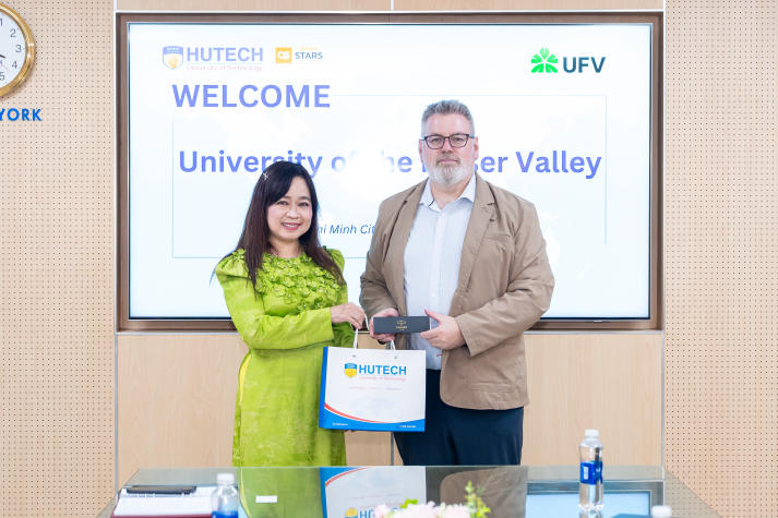 HUTECH và University of Fraser Valley kết nối triển vọng học tập, nghiên cứu tại Canada 8