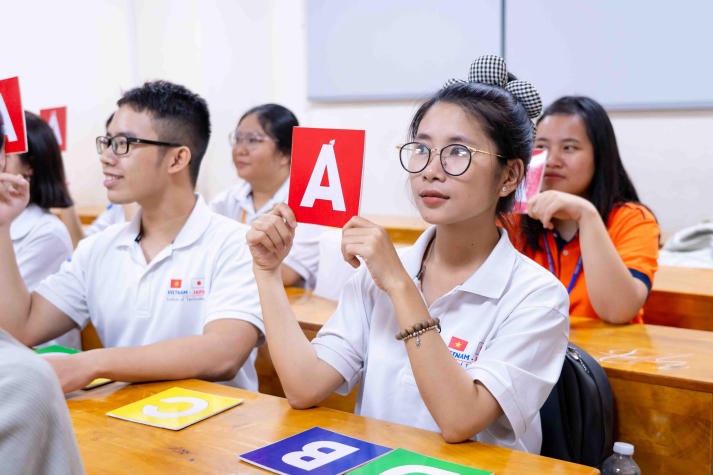 Chung kết "Kim bảng Nhật ngữ": Sân chơi trí tuệ, lan toả văn hóa Nhật Bản tại VJIT 40