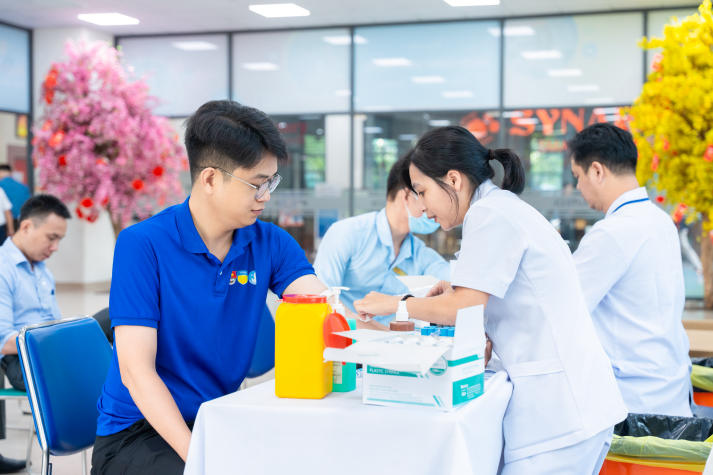 HUTECH đồng hành chăm sóc sức khỏe CB-GV-NV qua đợt khám định kỳ 2026 48