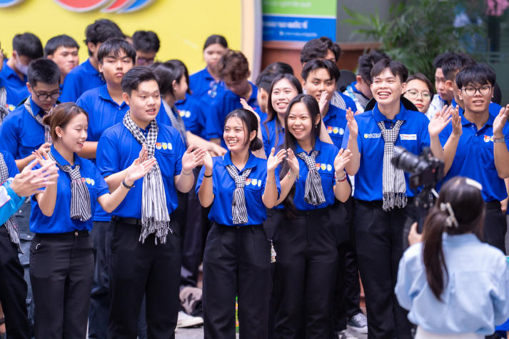 Lễ ra quân Mùa hè xanh HUTECH 2025: Sắc áo xanh tình nguyện vì cộng đồng 206