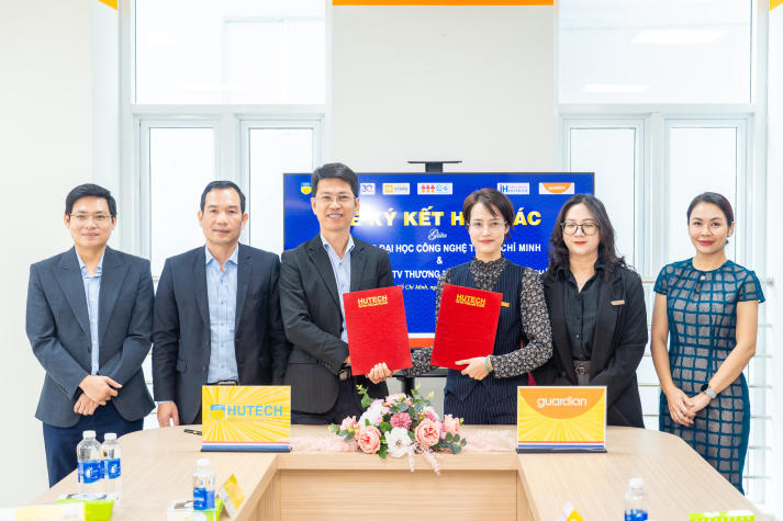 Ký kết MOU với 07 doanh nghiệp uy tín, HUTECH mở rộng nhiều chương trình hợp tác bền vững 37