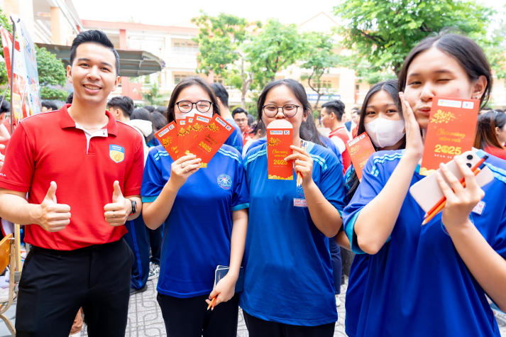 Đăng ký học bổng sớm, nhận ngay lì xì 25% học phí toàn khóa 24