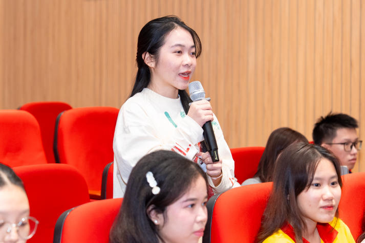 WeMeet - “Ba mặt nhiều lời”: Sinh viên HUTECH học cách tích lũy tài chính từ những câu chuyện đời thực 76