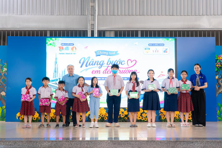 25 ngày Mùa hè xanh HUTECH: Nhiều công trình ở lại, vô vàn giá trị lan tỏa 77