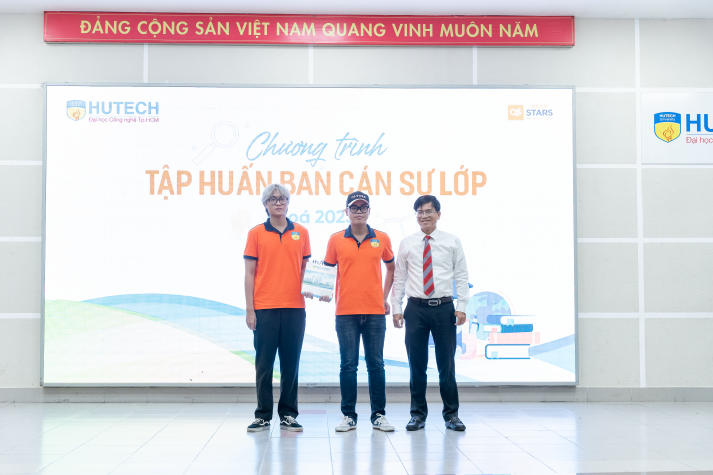 HUTECH sẽ tập huấn Ban cán sự lớp khóa 2025 vào 25-26/9 tới 77