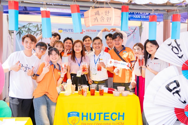 Sinh viên HUTECH trau dồi kiến thức, hòa nhập văn hóa tại Lễ hội Chữ Hàn "Hangeul Festival 2024" 35