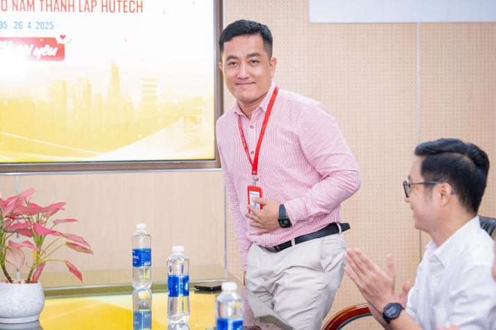 HUTECH vinh danh 08 tác giả xuất sắc Cuộc thi Viết “HUTECH tôi yêu” 38