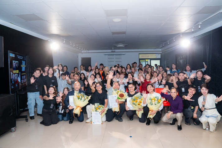 Sinh viên Quan hệ công chúng tiếp cận câu chuyện nghề từ ekip sản xuất “Tử chiến trên không” 5