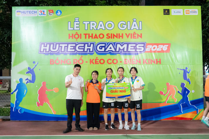 [HUTECH Games 2026] Nóng dần với những màn kéo co quyết liệt và điền kinh bứt tốc 479
