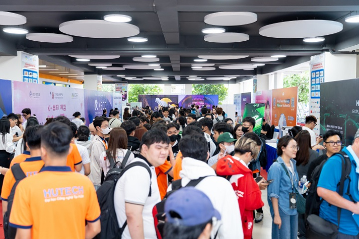 Ngày hội Văn hóa và Tuyển dụng Việt - Hàn 2025: Bắt nhịp văn hóa, chạm cơ hội nghề nghiệp quốc tế 129