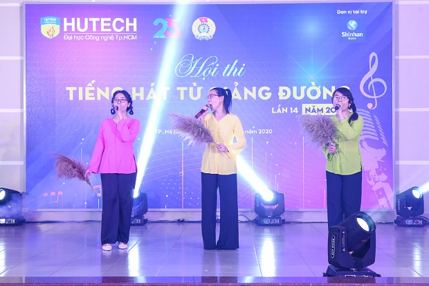 Việt Nam hữu tình được tái hiện tại Vòng sơ khảo Hội thi “Tiếng hát từ giảng đường” lần 14 năm 2020 187
