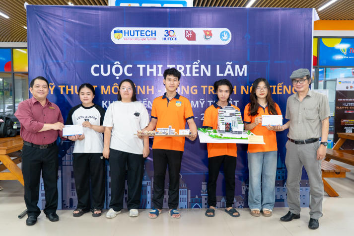 [Video] Độc đáo những mô hình công trình thế giới của sinh viên ngành Kiến trúc HUTECH 144