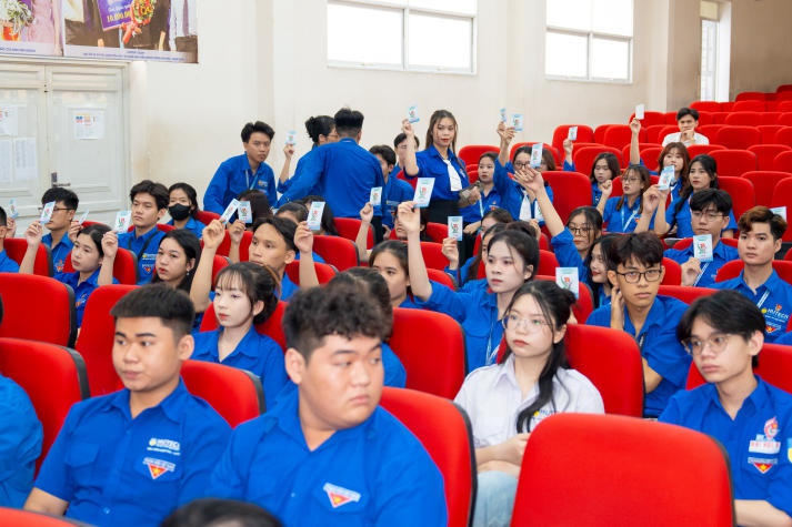 Khoa Quản trị kinh doanh tổ chức Đại hội Đại biểu Đoàn TNCS Hồ Chí Minh lần thứ XI, nhiệm kỳ 2024-2027 293