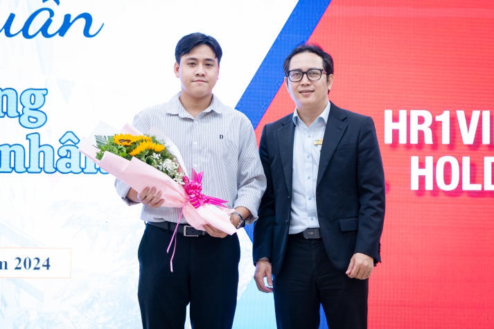 Sinh viên Khoa Quản trị kinh doanh HUTECH tập huấn kỹ năng tuyển dụng nhân lực cùng HR1 Vietnam 19