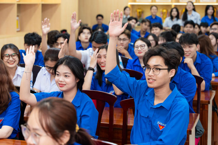 Sinh viên HUTECH bùng nổ hoạt động chào mừng Tháng Thanh niên năm 2025 30
