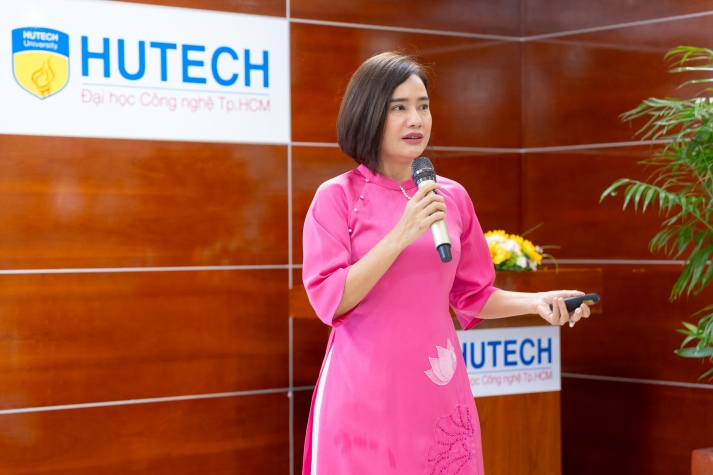 [Video] Sinh viên Khoa Tiếng Anh rèn luyện kỹ năng phỏng vấn, sẵn sàng chinh phục nhà tuyển dụng 29