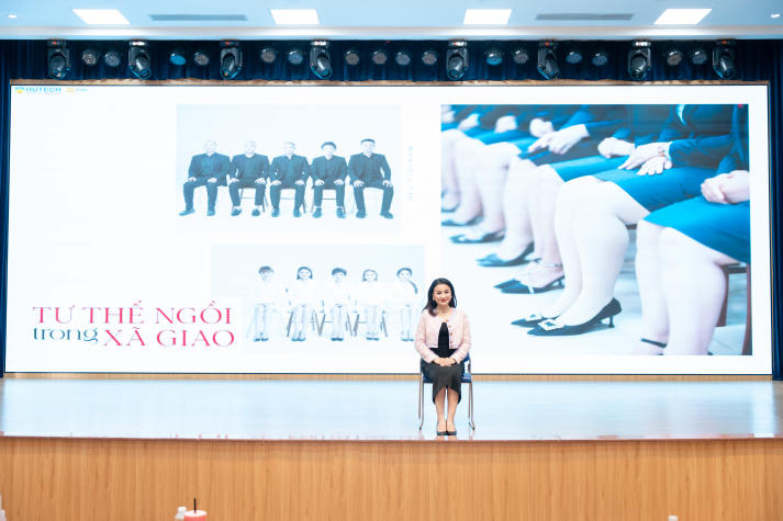 Hoàn thiện hình ảnh cá nhân, sinh viên HUTECH tự tin tỏa sáng với phong thái chuyên nghiệp 51
