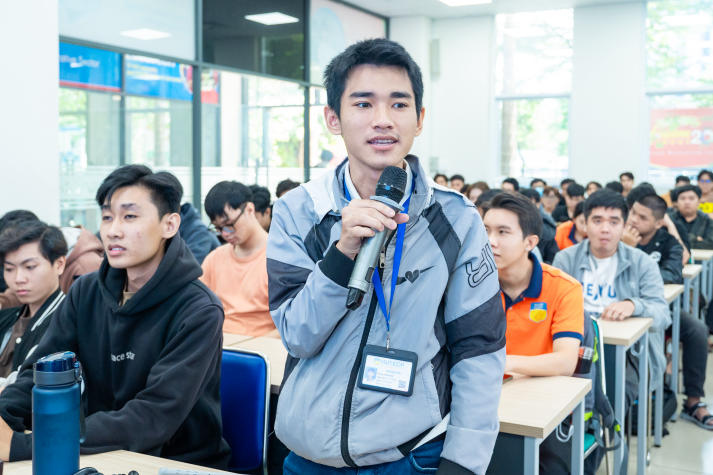 Mở cửa tương lai: IT-ers HUTECH khám phá con đường sự nghiệp Tester cùng chuyên gia từ Hitachi Digital Services 142