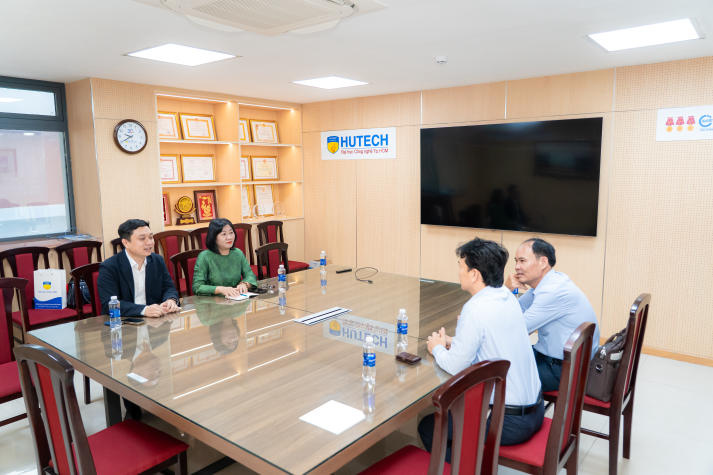 HUTECH và SACA đồng hành, tăng cường trải nghiệm nghề nghiệp cho sinh viên lĩnh vực kiến trúc, nội thất, xây dựng 12