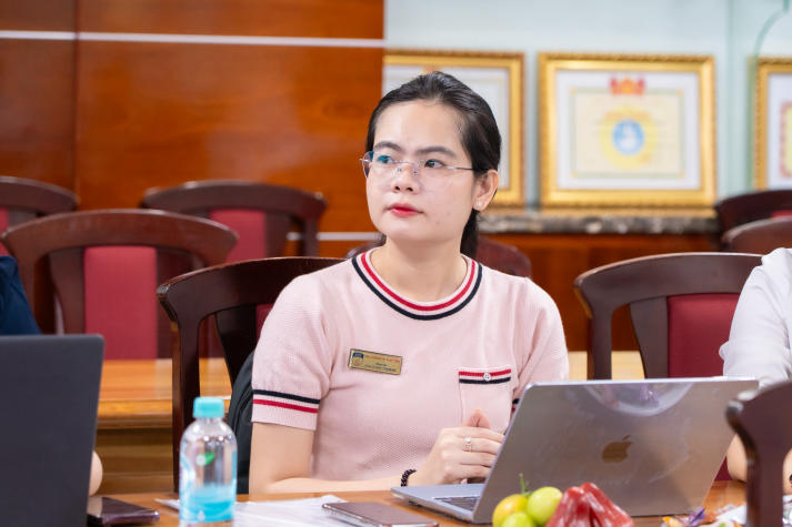 Khoa Tài chính - Thương mại thảo luận triển khai học phần Dự án doanh nghiệp cho khóa 2022 54