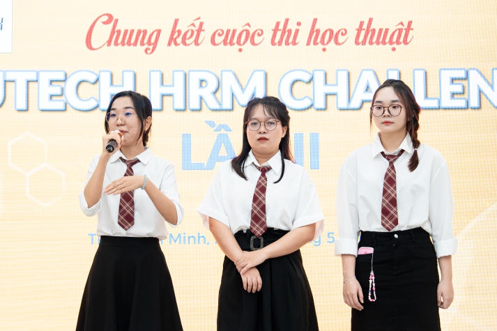 Tân Quán quân Cuộc thi “HUTECH HRM CHALLENGE” lần thứ II là sinh viên Quản trị nhân lực HUTECH 135