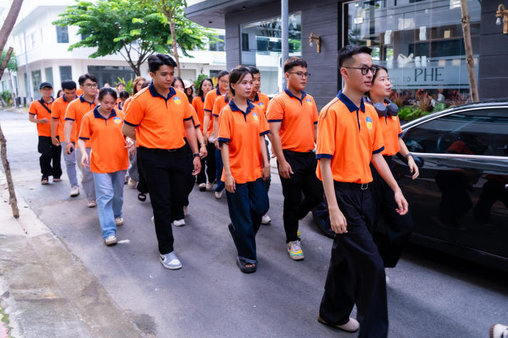HUTECH Startup Tour 2025: Sinh viên HUTECH trải nghiệm thực tế khởi nghiệp tại Bến Tre 17