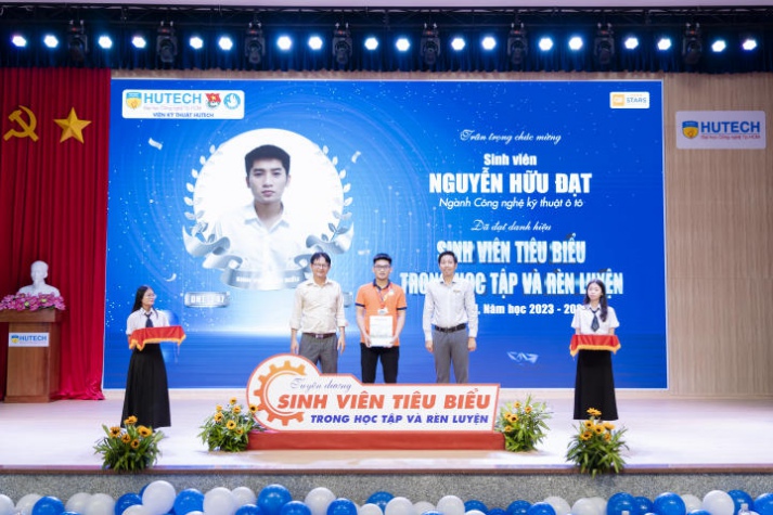 Viện Kỹ thuật tổng kết và phát động phong trào sinh viên năm học 2024-2025 92