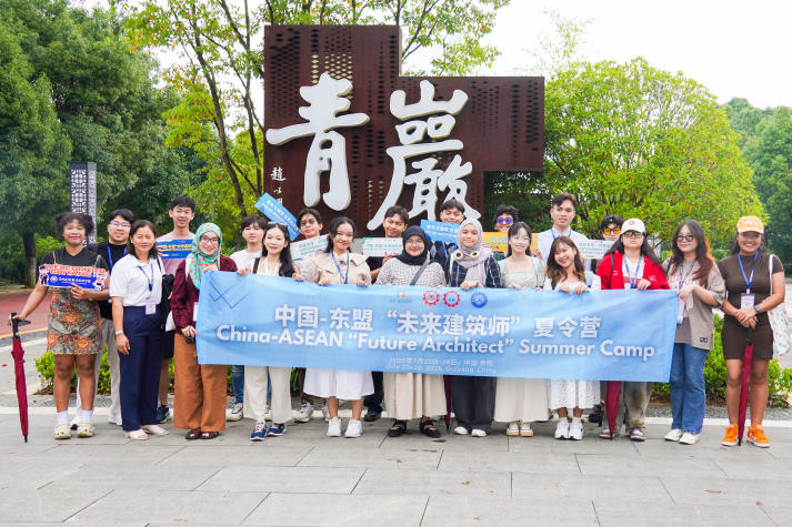 SINH VIÊN KHOA XÂY DỰNG THAM GIA GIAO LƯU QUỐC TẾ TẠI TRUNG QUỐC 50