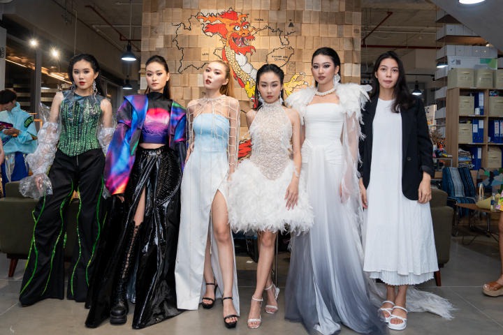 Sinh viên HUTECH trình diễn các bộ sưu tập thời trang độc đáo tại fashion show "SCOOP by MODA" 5
